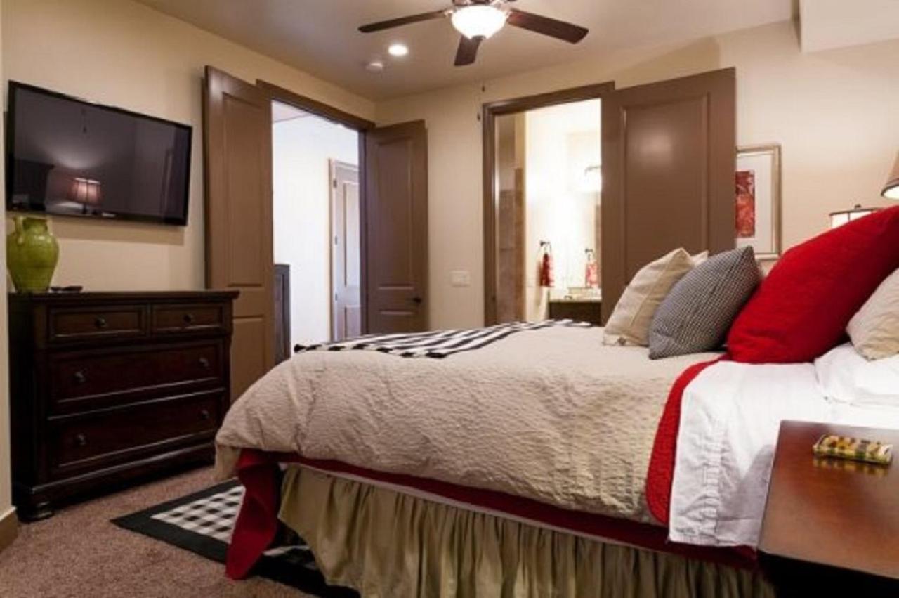 A Home Away - Stay And Play Washington Esterno foto